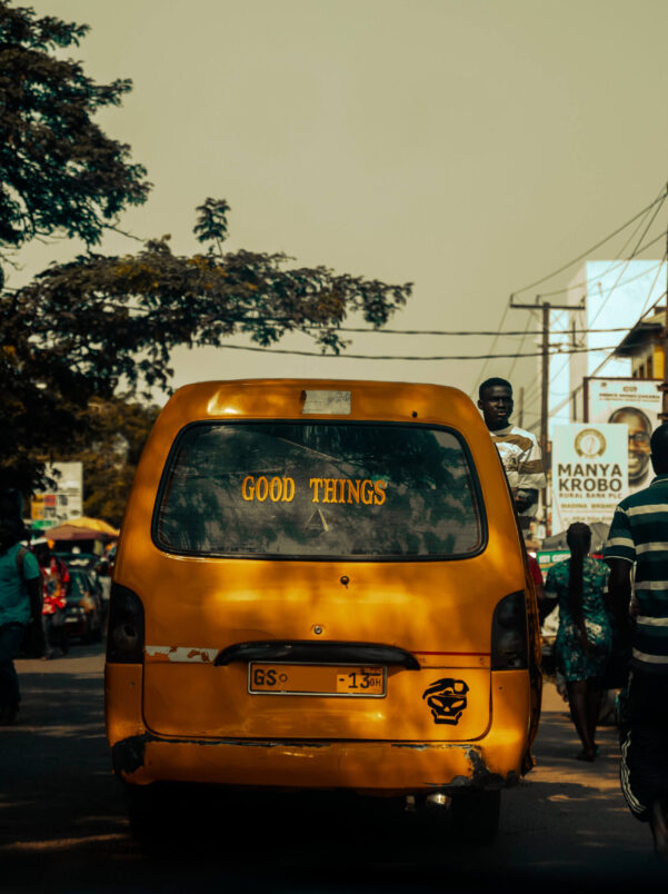 Trotro Madina